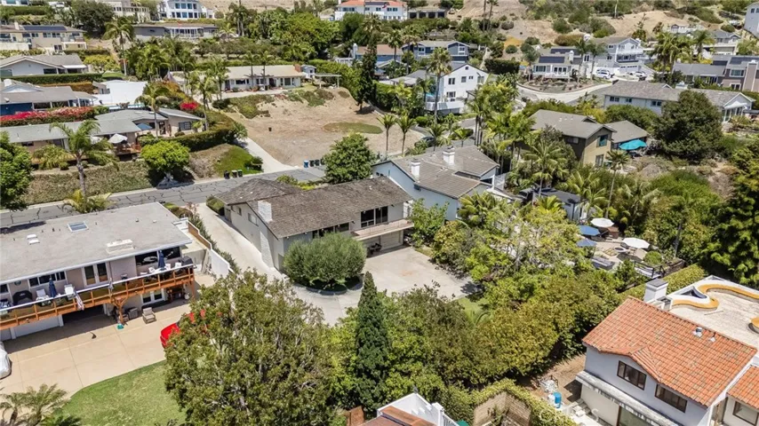 2002 Entrada Paraiso, San Clemente, California 92672