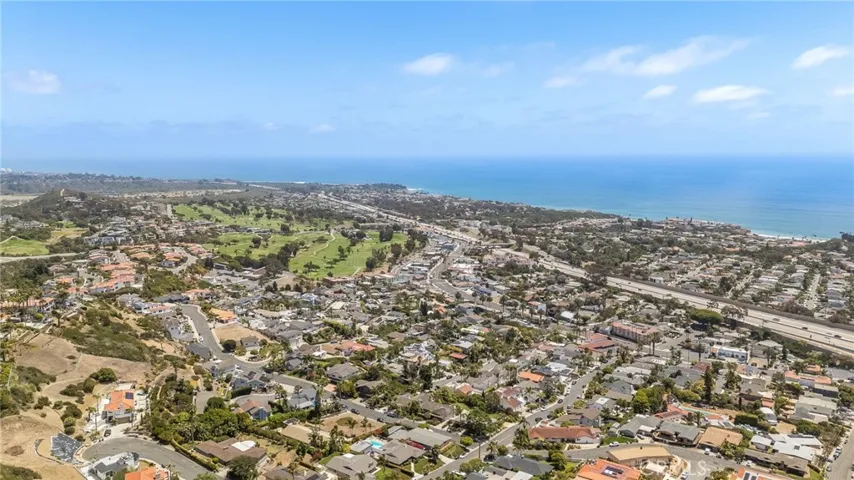2002 Entrada Paraiso, San Clemente, California 92672