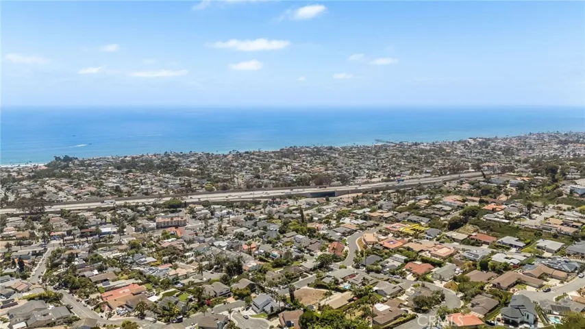 2002 Entrada Paraiso, San Clemente, California 92672