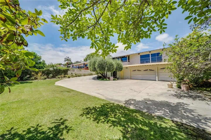 2002 Entrada Paraiso, San Clemente, California 92672