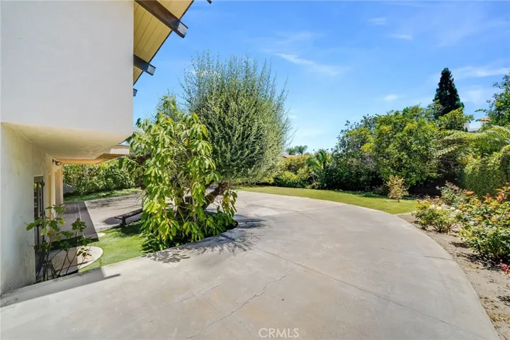 2002 Entrada Paraiso, San Clemente, California 92672