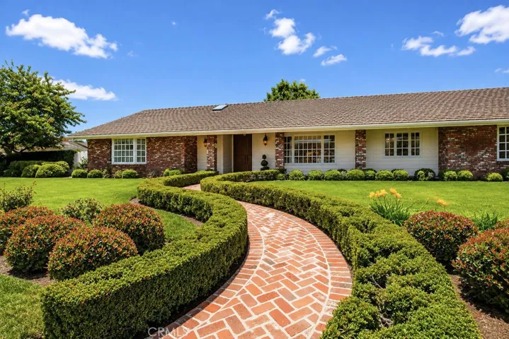 10131 Verde Lomas, Villa Park, California 92861