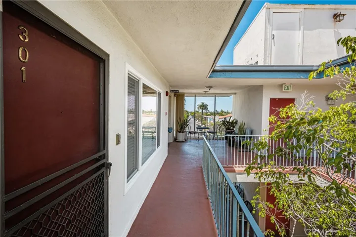 444 Obispo, Long Beach, California 90814