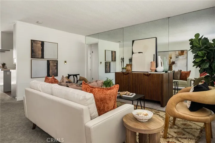 444 Obispo, Long Beach, California 90814