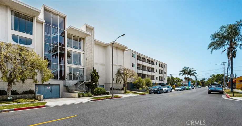 444 Obispo, Long Beach, California 90814