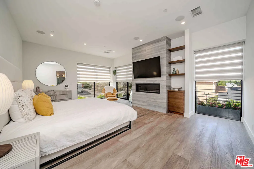 Master Bed