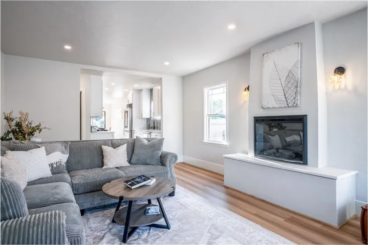 2061 Ward Street, San Luis Obispo, California 93401