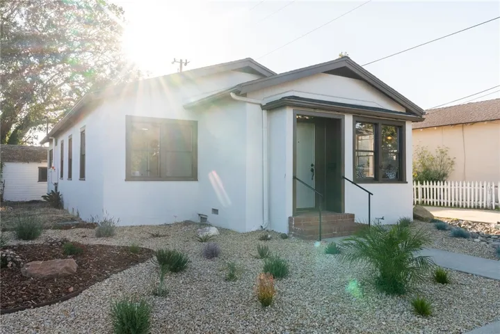 2061 Ward Street, San Luis Obispo, California 93401