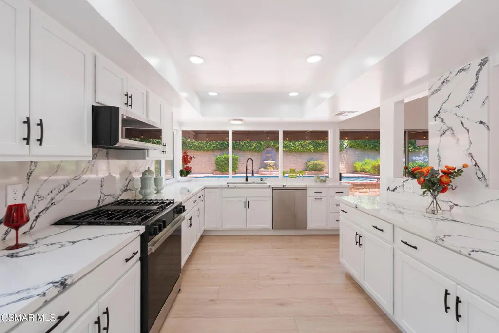 4524 Greengate Court, Westlake Village, California 91361 — photo 4