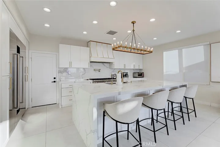 17743 Wren Drive, Canyon Country, California 91387
