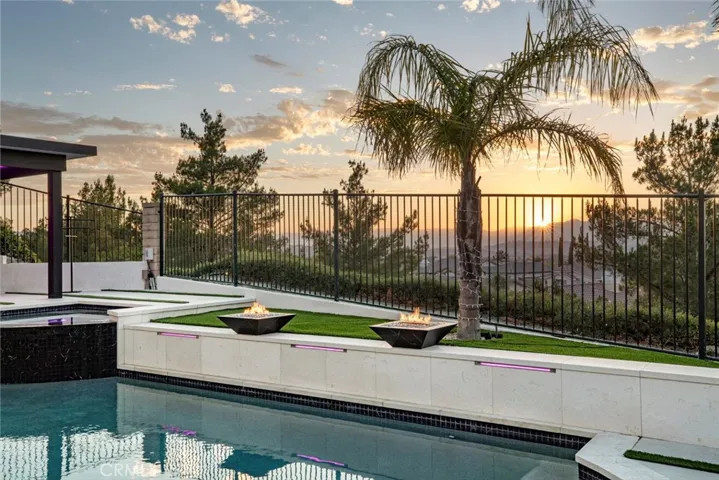 17743 Wren Drive, Canyon Country, California 91387