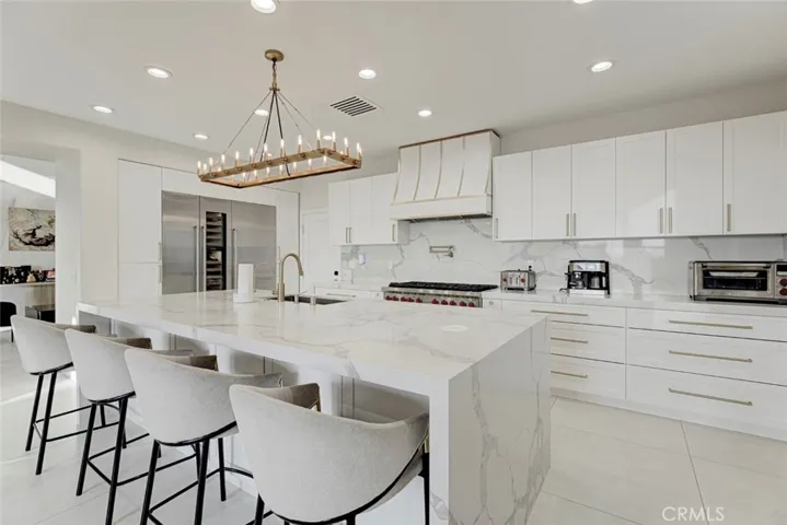 17743 Wren Drive, Canyon Country, California 91387