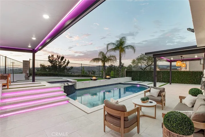 17743 Wren Drive, Canyon Country, California 91387