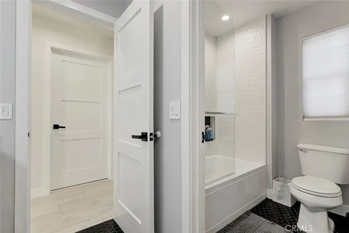 17743 Wren Drive, Canyon Country, California 91387