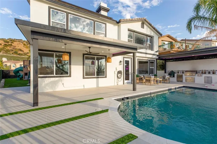 17743 Wren Drive, Canyon Country, California 91387