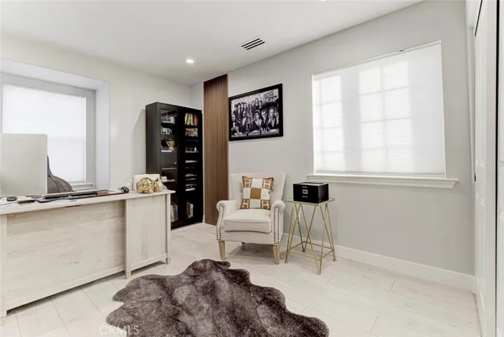 17743 Wren Drive, Canyon Country, California 91387