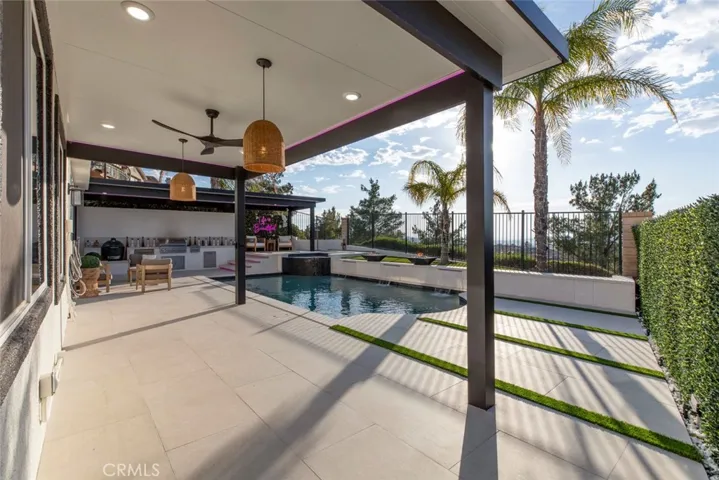 17743 Wren Drive, Canyon Country, California 91387