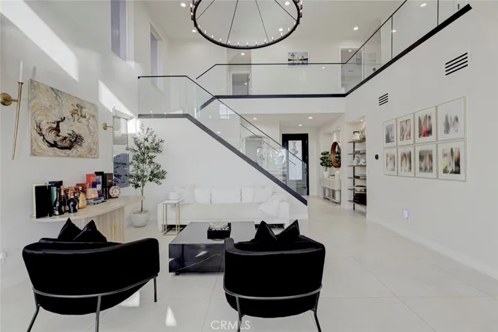 17743 Wren Drive, Canyon Country, California 91387