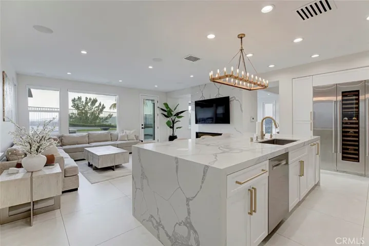 17743 Wren Drive, Canyon Country, California 91387