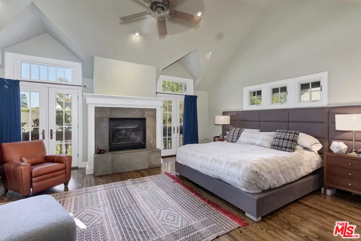 2855 Club Drive, Los Angeles, California 90064