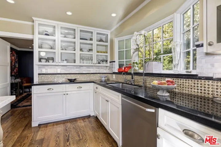 2855 Club Drive, Los Angeles, California 90064