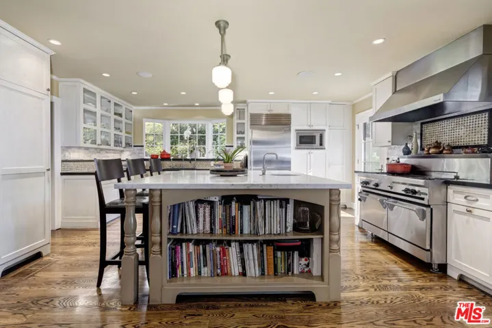 2855 Club Drive, Los Angeles, California 90064