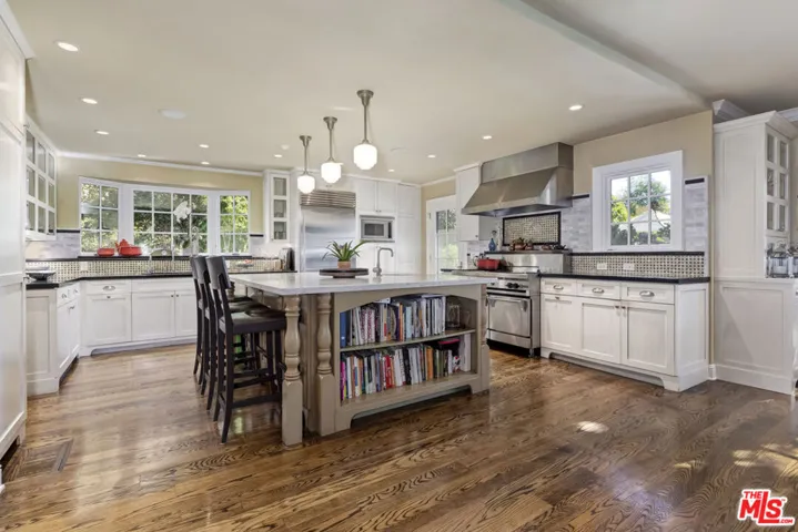 2855 Club Drive, Los Angeles, California 90064
