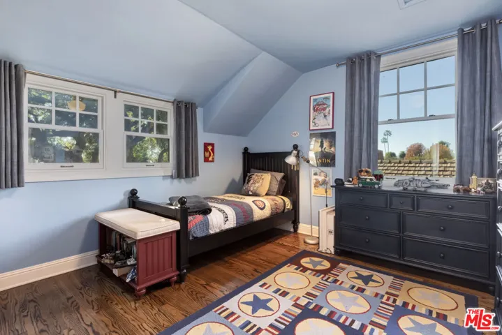 2855 Club Drive, Los Angeles, California 90064