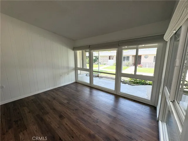 1371 Oakmont Rd., Seal Beach, California 90740