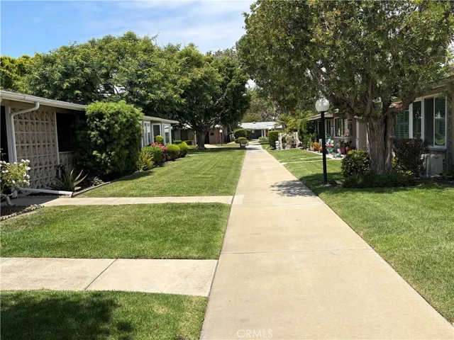 1371 Oakmont Rd., Seal Beach, California 90740