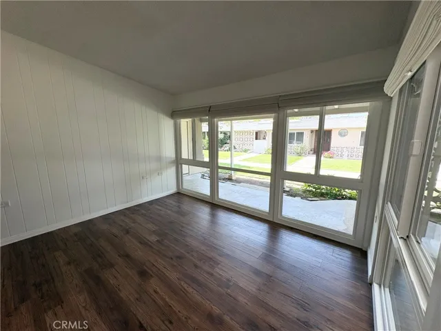 1371 Oakmont Rd., Seal Beach, California 90740