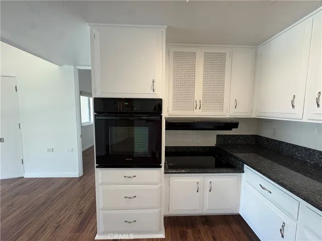1371 Oakmont Rd., Seal Beach, California 90740