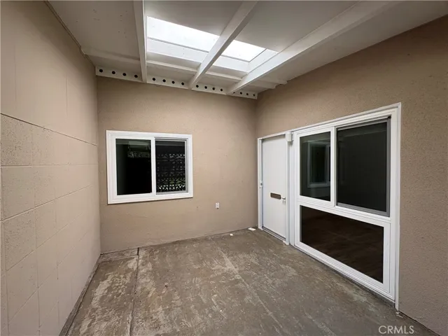 1371 Oakmont Rd., Seal Beach, California 90740
