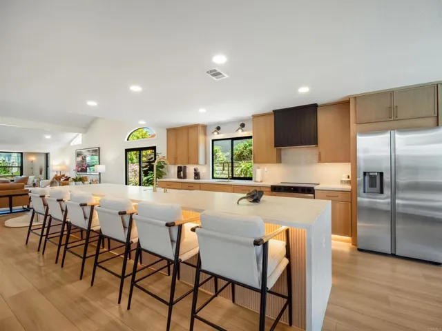 3985 Syme Drive, Carlsbad, California 92008