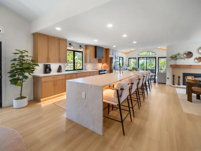 3985 Syme Drive, Carlsbad, California 92008