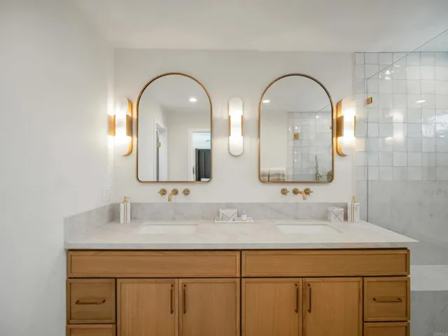 3985 Syme Drive, Carlsbad, California 92008