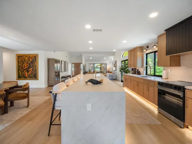 3985 Syme Drive, Carlsbad, California 92008