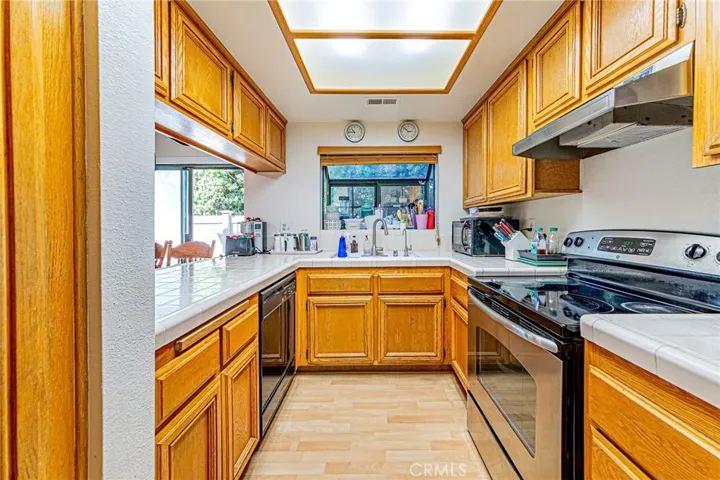 3655 Agate, West Covina, California 91792