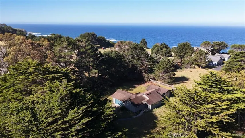 34201 Pacific Reefs Road, Albion, California 95410