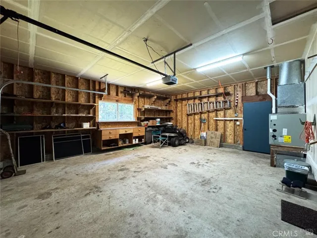 34201 Pacific Reefs Road, Albion, California 95410