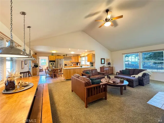 34201 Pacific Reefs Road, Albion, California 95410