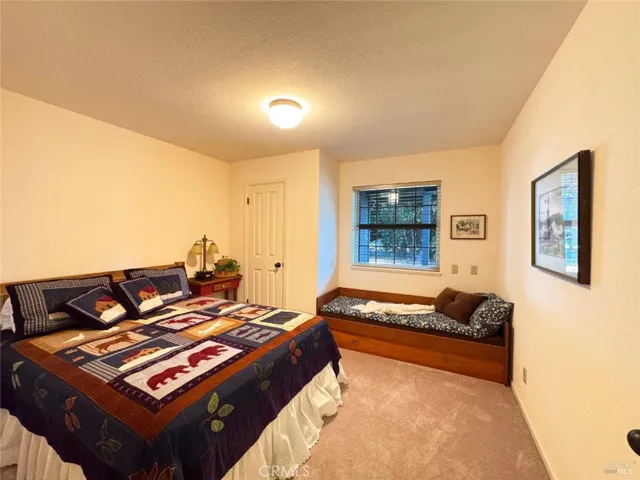 34201 Pacific Reefs Road, Albion, California 95410