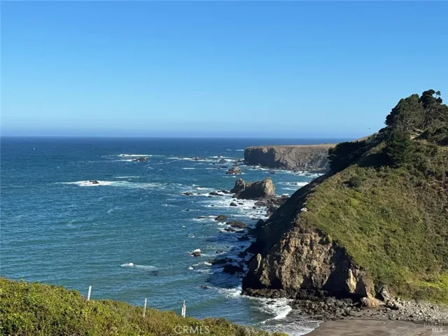 34201 Pacific Reefs Road, Albion, California 95410