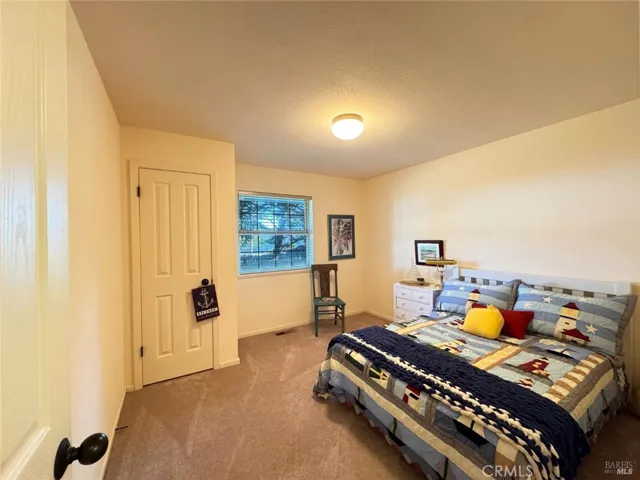 34201 Pacific Reefs Road, Albion, California 95410