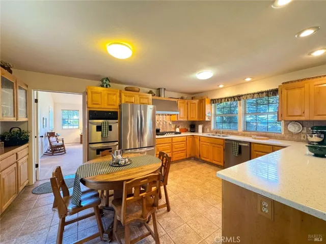34201 Pacific Reefs Road, Albion, California 95410