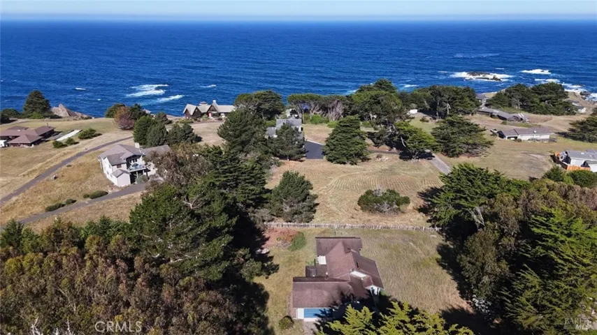 34201 Pacific Reefs Road, Albion, California 95410