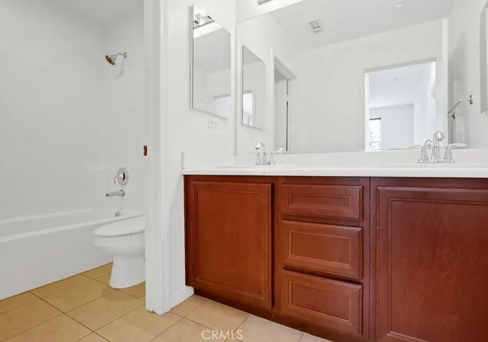 46 Playa Circle J, Aliso Viejo, California 92656