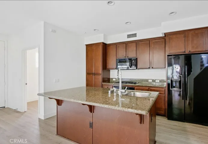 46 Playa Circle J, Aliso Viejo, California 92656