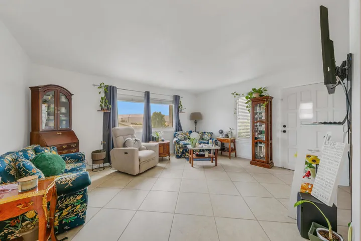 34 APT B LIVING MLS
