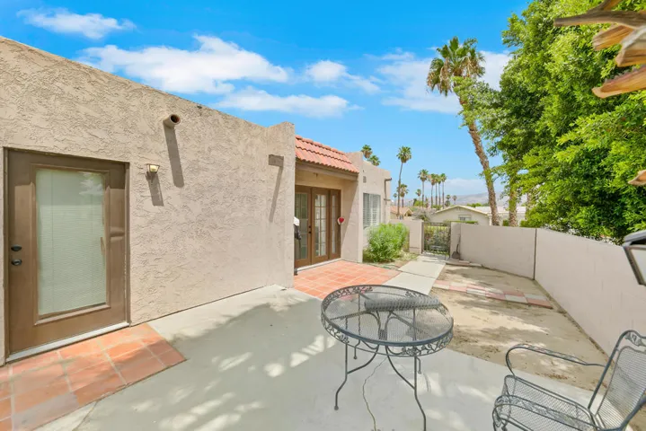 30 SIDE PATIO MLS
